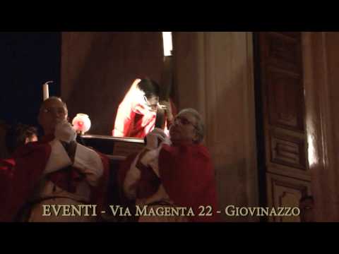 Uscita statue processione misteri Cattedrale di Giovinazzo 10 aprile 2009 (PARTE 1/2)