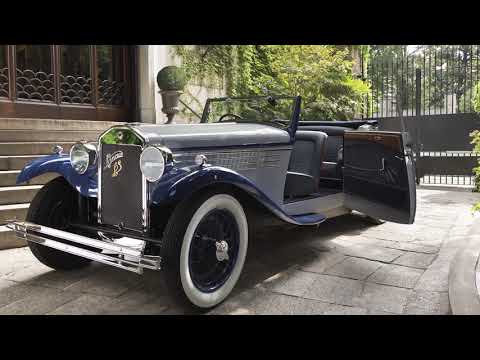 Serapian Unique Bespoke Experience.  When an iconic craft meets the legacy of a classic car.