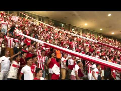 "TORCIDA DO CRB | COM MINHA CAMISA VERMELHA | BRAVOS REGATIANOS" Barra: Bravos Regatianos • Club: CRB • País: Brasil