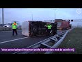 Ravage op A1 na botsing bestelbus en vrachtwagen