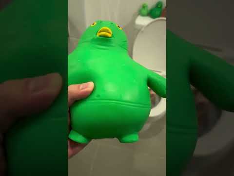 🦍🐠#squishy #satisfying #greenfish #toys #fishman