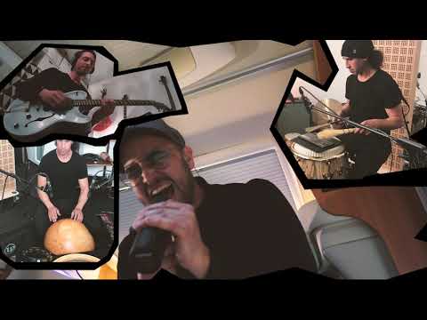 Beautiful Lie - Cosmo Klein (Acoustic Version)