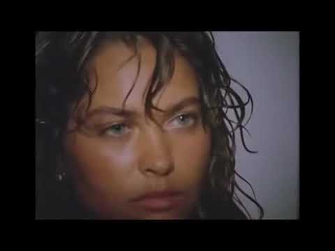 +18 HÜLYA AVŞAR SEVİŞME FULL CIPLAK