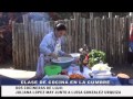 LA COCINERA JULIANA LOPEZ MAY JUNTO A LUISA EN LA CUMBRE
