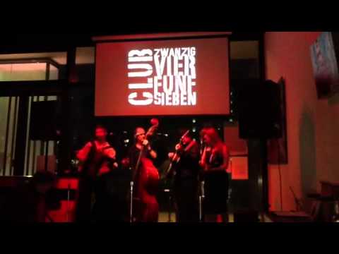 Live im Club 20457: CATTLE CALL