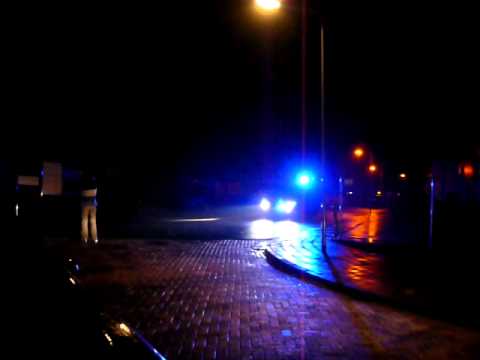 A1 LFL03 20-102 20-104 PRIO 1 NH POLITIE ONTPLOFFING HALSTEREN