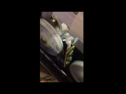 Красные Индикаторы Моргают ОДНОВРЕМЕННО Epson T50