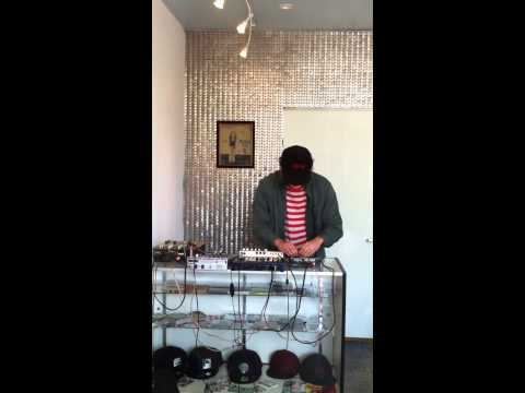 Heat Wave at PooBah / Hit + Run Shop