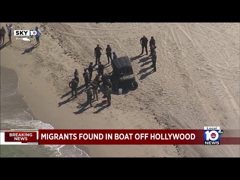 About 20 migrants try to make it to shore in Hollywood
