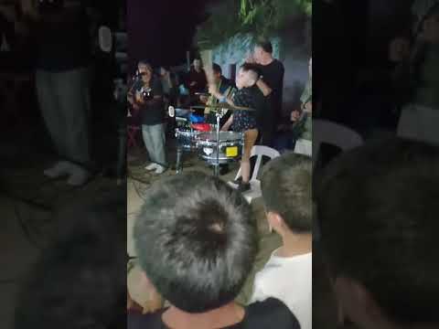 Aythan Valentin Arias _ haciendo la intro en el mala cara.