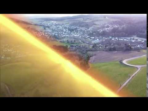 Drohnenflug mit der DJI Mavic Mini - Die Eifel von oben - Stadtkyll im Schleier