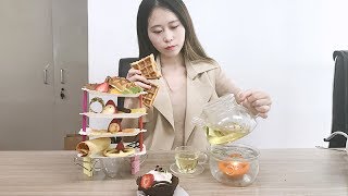 E14 Wanna make a full set of afternoon tea in Office! Try using hair tools!  Cooking in Office