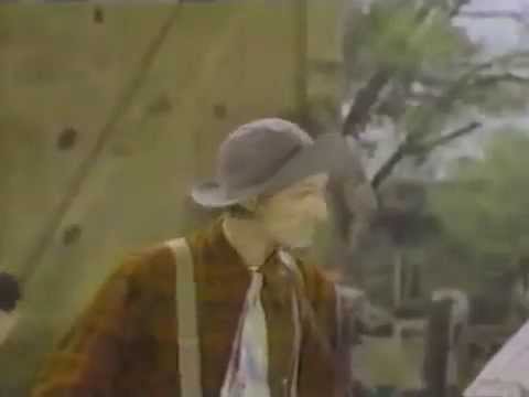 Lonzo And Oscar;  No Help Wanted