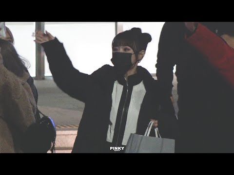 [4K]220102 SWF ON THE STAGE ENCORE 퇴근길 로잘린 직캠 ㅣ ROZALIN FOCUS