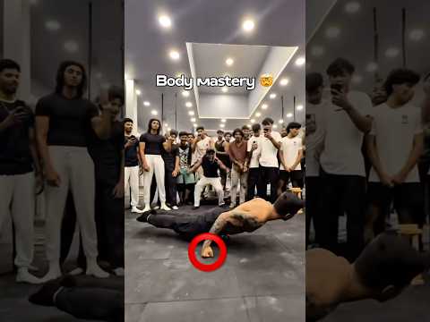 Who is STRONGER?! 🇮🇳 VS. 🇺🇸 #calisthenics #strength #competition #planche #strong #skill #reply