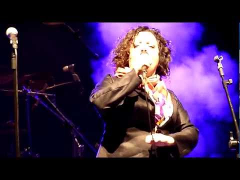 PFM e Antonella Ruggiero - "Ti Sento" - Live Vicenza 05.10.2012