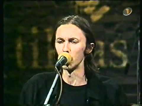 Žas - Jis gyvena stotyje (Tikras Garsas) gyvai