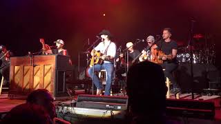 Where The Green Grass Grows - Luke Bryan and Jon Pardi 2017 Farm Tour