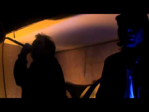 Frankonel & Sijs - Freestyle @ Den22 (Berchem) 4/3/2011