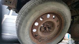 Lowering Spare tire in Ford F150 improvising without the tool kit (pt2)