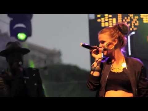 Adée live @ Midem, Cannes 2016