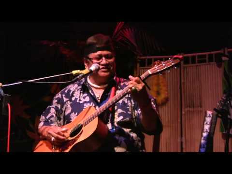 "Koke'e/Wahine 'Ilikea", Ledward Kaapana