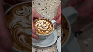 Latte Art Mania Tokyo 初めて間近に見たラテアートでした。楽しかったし美味しかったです！