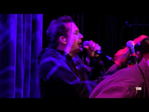 eTown Finale with Atmosphere & Matt Andersen - Ain't No Sunshine (eTown webisode #587)