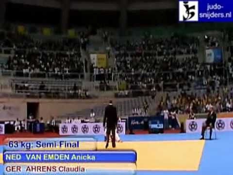 Judo 2009 Rio de Janeiro: van Emden (NED) - Ahrens (GER) [-63kg].