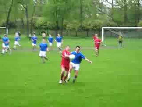 Hutnik II - LKS Niedźwiedź 2-2 ( nerwowa końcówka meczu )