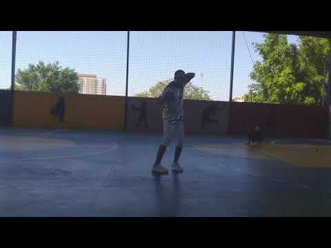 Dançando na Escola EMEF Julio de Oliveira