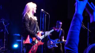 Gary Hoey and Lita Ford  (Kiss Me Deadly)