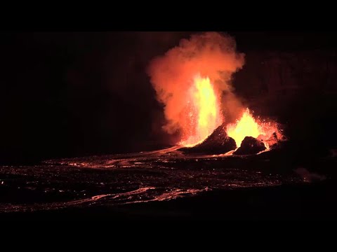 Kilauea puts on stunning night show with towering lava fountains