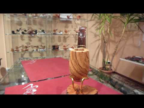 Pipa olivastro bent fatta a mano - www.paronellipipe.it