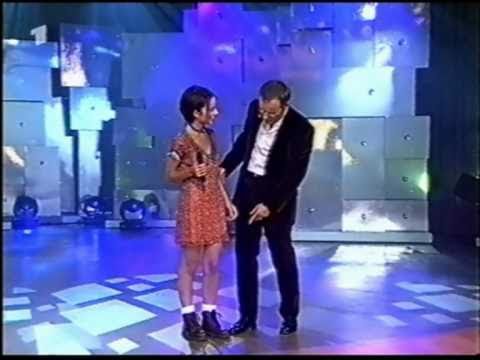 Alizée - Moi... Lolita - Belga Guinness (October 27th, 2001)