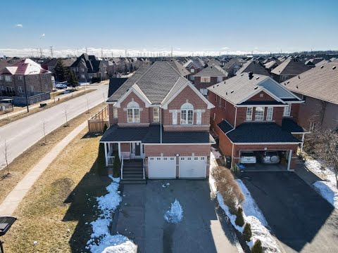 4772 Half Moon Grove, Mississauga Home for Sale - Real Estate Properties for Sale