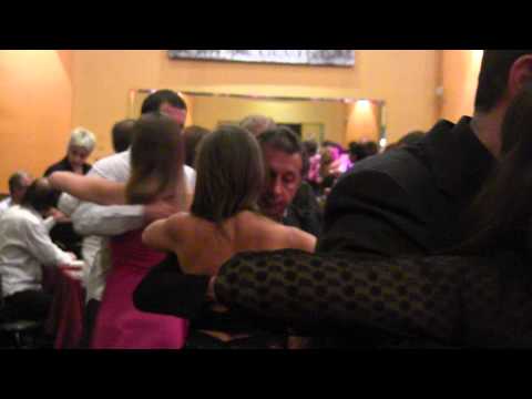 Milongueando en Caning abril 2013