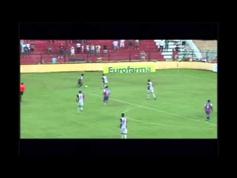 Melhores momentos do lateral-direito Juninho.