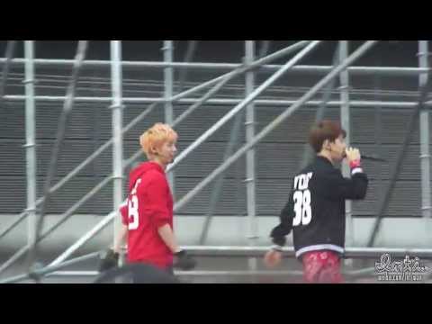 [fancam] 130701 Dome Festival in HK EXO - 3.6.5 (D.O & LUHAN)