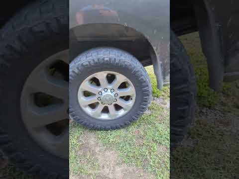 Showing 35s on a stock 5th Gen RAM 3500