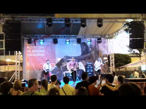 Retro Cabaret - Koga te nema [Baskerfest / 17.06.2013]