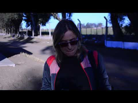 ANA ZANOTTO - H  CUELLO