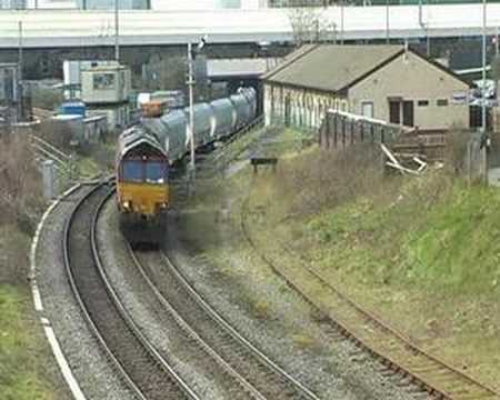 66068 on JMAs at Warrington, Arpley Junction