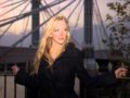 Lizzy Pattinson - Don't look back 