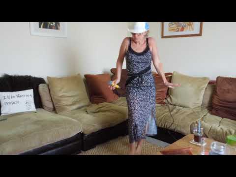 Helens Top Lip-Synch Tipple of the Day