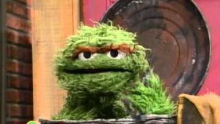 Sesame Street: Oscar&#39;s Cell Phone