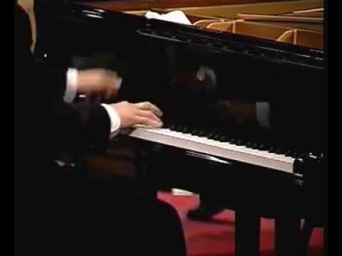 Yundi Li  - Brahms Piano Concerto No.2(at age 17)