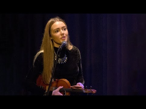 Birlinn Ghorree Chrovan / Car y Phoosee / Gyn Ennym: Scran perform three Manx songs