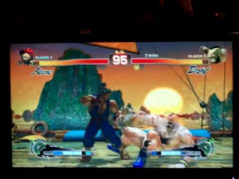 Toxy ( Akuma ) VS Snake Eyez ( Zangief ) Level | Up SSFIV Wed Night Fights On 05-25-11