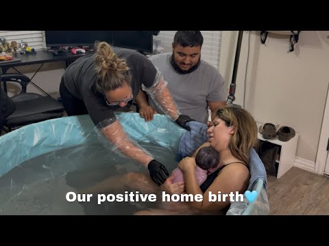 home birth Vlog / unmedicated + positive water birth